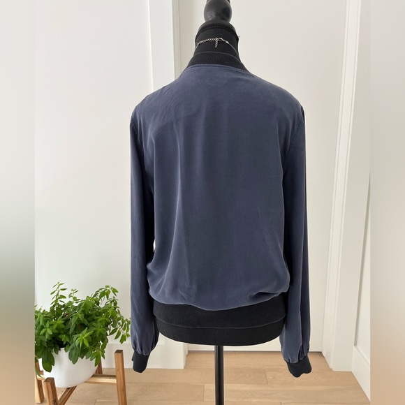 EQUIPMENT FEMME Abbot Silk Bomber Jacket - Picture 5 of 16